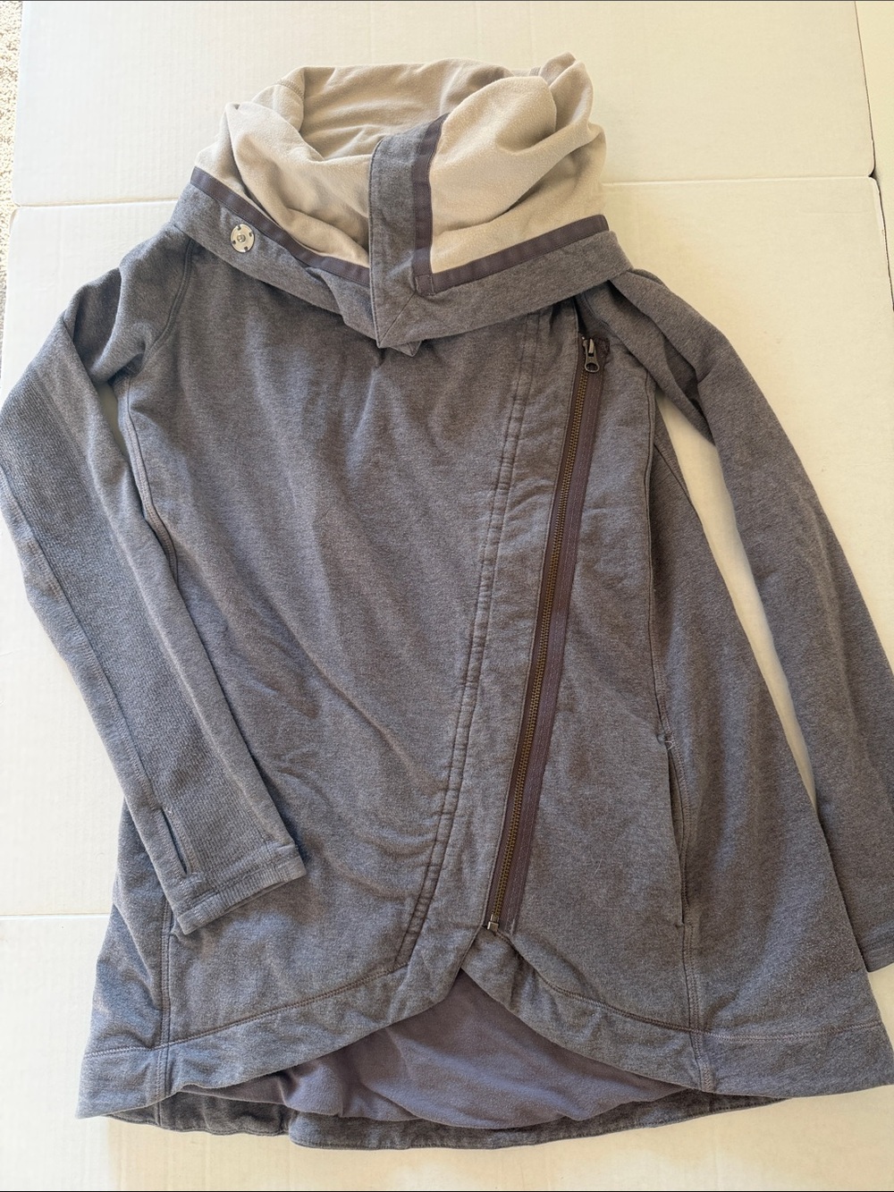 Lululemon Method Wrap Sweatshirt Jacket 8